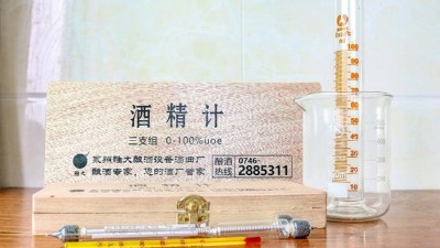 用蒸酒設(shè)備釀酒的新人，測(cè)酒度時(shí)為什么總是不準(zhǔn)確？